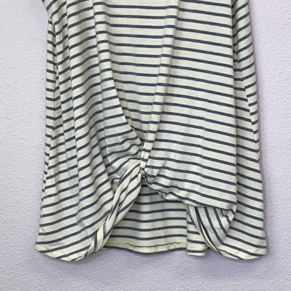 Eddie Bauer Front Tuck Tank Top Size Large - Picture 3 of 8